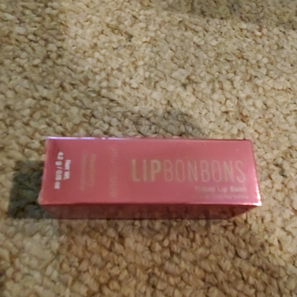 YOUNIQUE MAKEUP